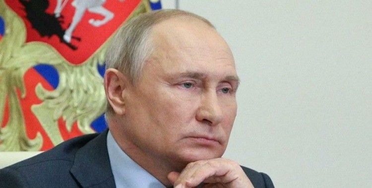 Putin, yasadışı göçmenlerin Rusya'da kalma sürelerini 30 Eylül'e kadar uzattı