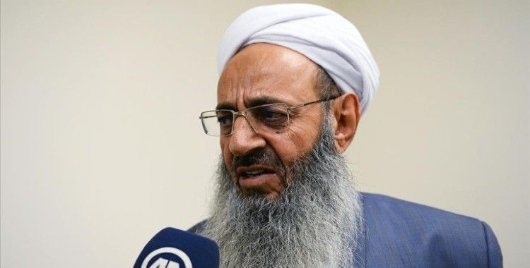İran'da Sünni alim İsmailzehi'den Cumhurbaşkanlığı seçimlerinde muhafazakar aday Reisi'ye destek