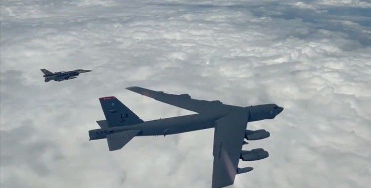 MSB: EUCOM talebi üzerine F-16'larımız ABD B-52 uçaklarına refakat görevi icra etti