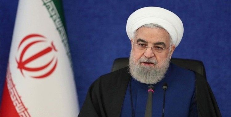 Ruhani'den Cumhurbaşkanlığı seçimlerine saatler kala halka 'sandığa gidin' çağrısı