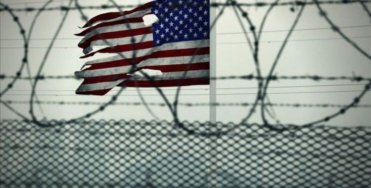 Guantanamo'daki hapishanede tutuklu iki kişinin daha serbest kalmasına karar verildi