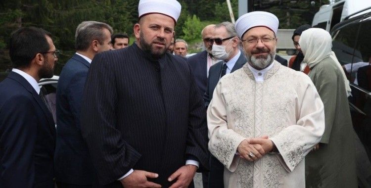 Diyanet İşleri Başkanı Erbaş, Karadağ’da