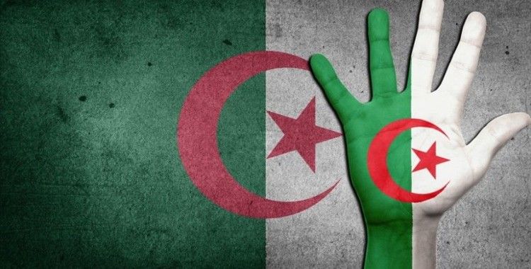 Cezayir'de bir TV kanalının yayını 'Fransız sömürge döneminin sembol ismine hakaret' gerekçesiyle durduruldu