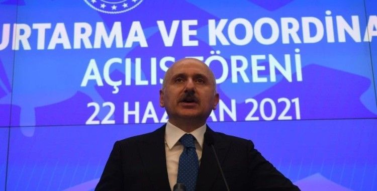 Bakan Karaismailoğlu: 'Dünyanın her noktasında Türk denizciliği ve Türk havacılığına hizmet veriyoruz'