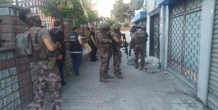 İstanbul’da örgütlü uyuşturucu satıcılarına yönelik eş zamanlı operasyon: 32 gözaltı