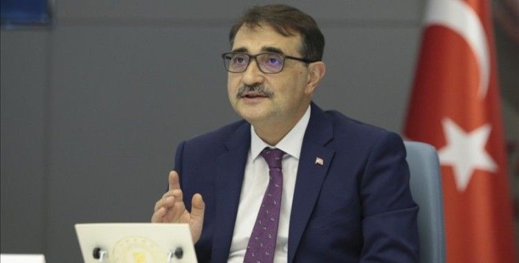 Bakan Dönmez, EİT Enerji Bakanları Toplantısı'nda konuştu: Kurulu enerji gücünün yüzde 53'ü yenilenebilir