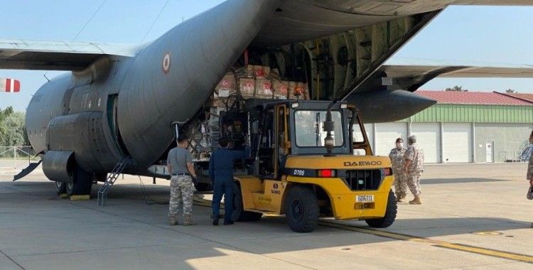 Türkiye'den Tunus'a tıbbi malzeme yardımı
