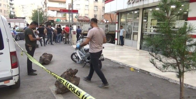 Diyarbakır’da iki grup arasında silahlı kavga: 5 yaralı