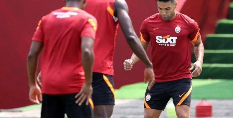 Galatasaray’da Falcao takımla çalıştı