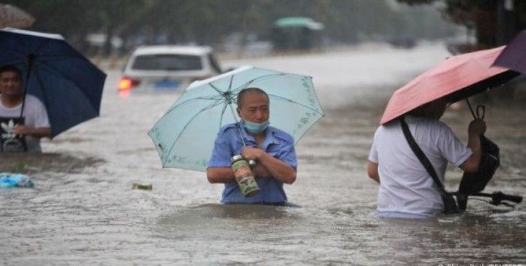 Çin'de sel felaketi: 'Bin yılda bir olur'