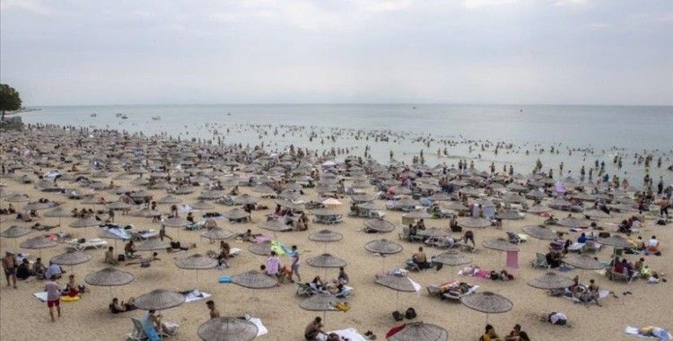 İstanbullular, Kurban Bayramı'nın 2. gününde sahil ve parklarda zaman geçirdi