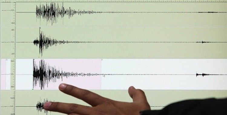 Karaburun açıklarında 3,9 büyüklüğünde deprem