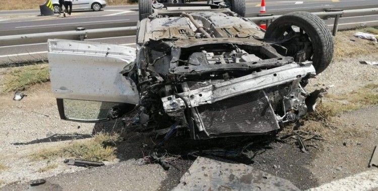 Başkent’te takla atan otomobilde 6 kişi yaralandı