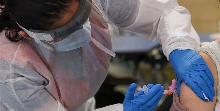 ABD'de sağlık kuruluşları, çalışanlarına Kovid-19 aşısı mecburiyeti getirilmesini istedi