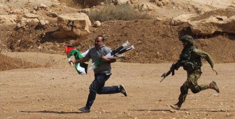 İsrail askerleri Batı Şeria'da 13 Filistinliyi yaraladı