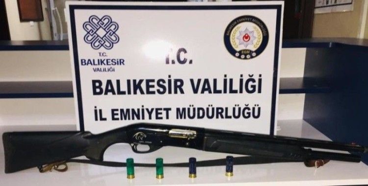 Balıkesir'de 'Huzur' operasyonu; 29 gözaltı