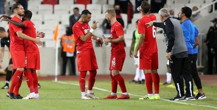UEFA Avrupa Konferans Liginde Petrocub'u 1-0 yenen Sivasspor, 3. eleme turuna yükseldi