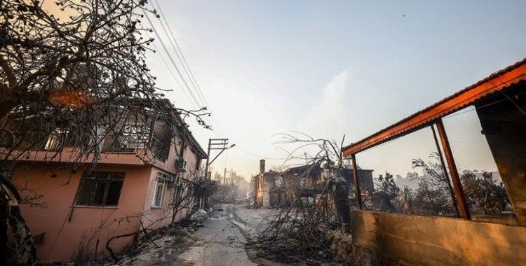 Bakan Kurum, orman yangınlarının çıktığı 5 ildeki hasar tespit çalışmalarıyla ilgili bilgi verdi