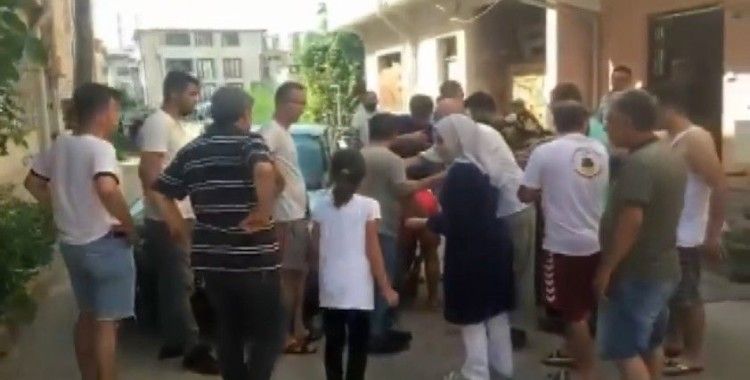 Bursa’da hırsızlık yapmak için girdiği evde kız çocuğuna sandalye ile saldırdı