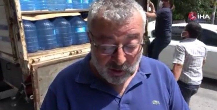 Bolu’ya yabancılar için 20 ton su getiren iş adamına vatandaştan tepki