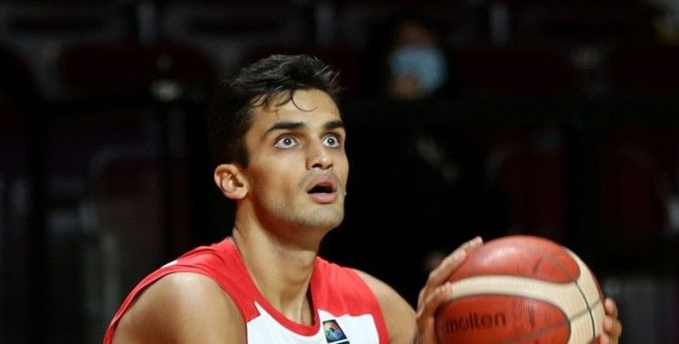 Milli basketbolcu Ömer Faruk Yurtseven, NBA Yaz Ligi'ndeki ikinci maçında 25 sayı kaydetti