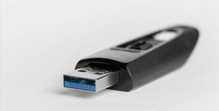 FETÖ'nün mahrem imamı devletin gizli bilgilerini 'solucan USB' ile ele geçirmiş