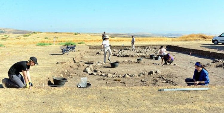 Kahramanmaraş'ta 7 bin 500 yıllık köy kalıntıları bulundu