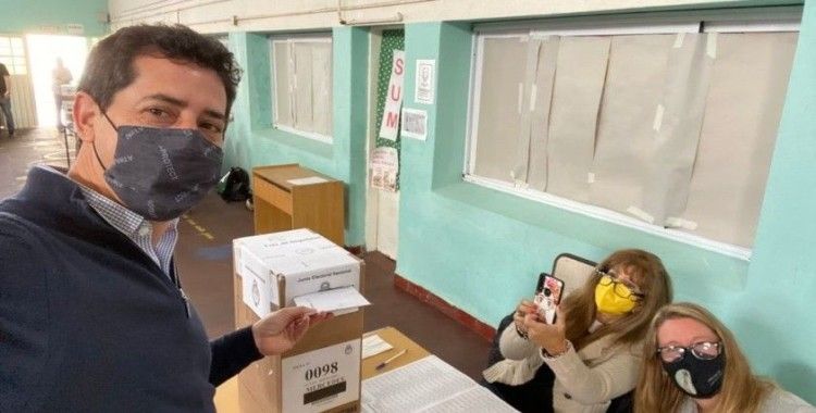 Arjantin’de halk, ön seçimler için sandık başında
