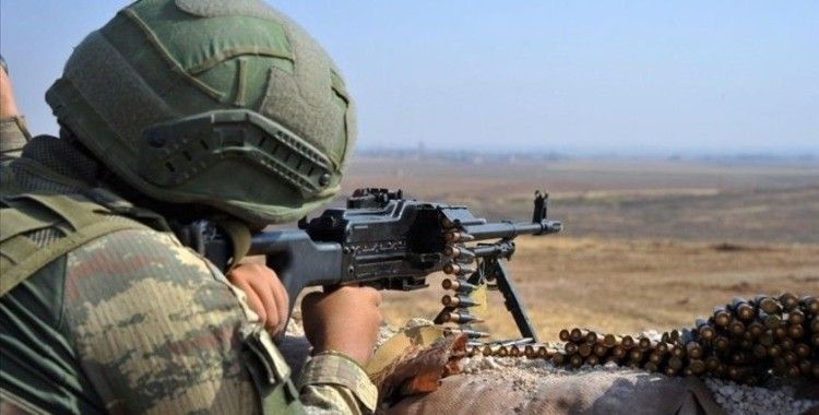 Fırat Kalkanı bölgesine taciz atışı yapan 4 PKK/YPG'li terörist etkisiz hale getirildi