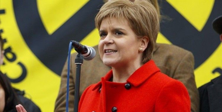 İskoçya Bölgesel Hükümeti Başbakanı Sturgeon, bağımsızlık referandumuna gitmeyi planladıklarını söyledi