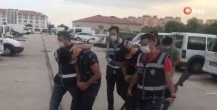 Antalya’daki silahlı driftli magandalar yakalandı