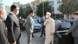 Diyanet İşleri Başkanı Ali Erbaş, Gençlik ve Kültür Merkezini ziyaret etti