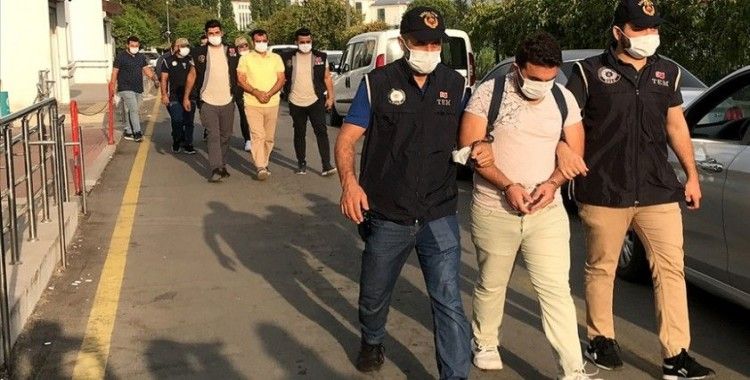 Adana'da FETÖ/PDY'ye yönelik operasyonda 8 şüpheli yakalandı