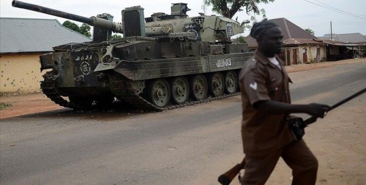 Afrika'nın 'devi' Nijerya güvenlik sorunlarıyla boğuşuyor