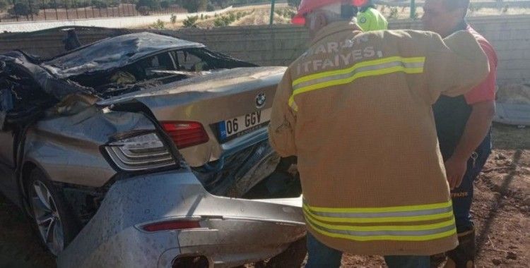 Mardin'de takla atan otomobil alev aldı: 1 yaralı