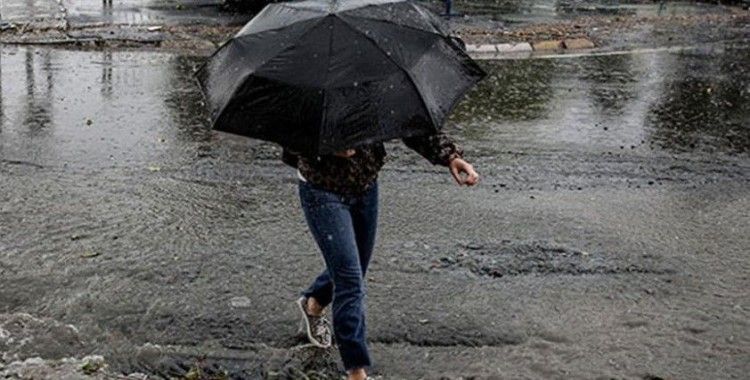 Meteoroloji ve İBB'den İstanbul'a ani ve yoğun yağış uyarısı