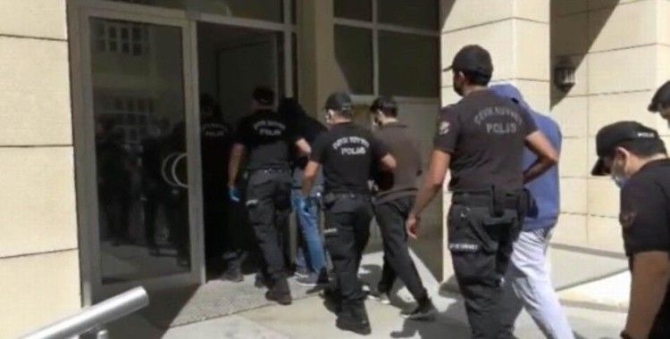 Konya'da FETÖ operasyonu: 3 tutuklama