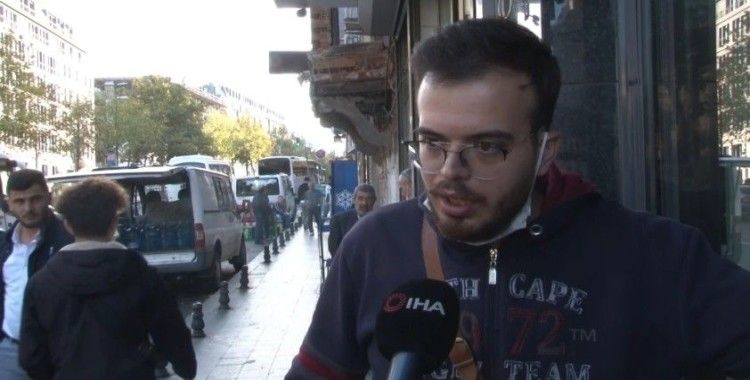 Beyoğlu'nda organize yankesicilik: 5 kişi turistin telefonunu çaldı