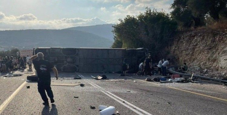 İsrail'de otobüs devrildi: en az 5 ölü, 47 yaralı