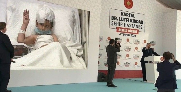 Rabia selamıyla Cumhurbaşkanı Erdoğan’ı selamlayan Abdulkadir Tunçel son yolculuğuna uğurlandı