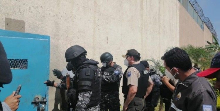 Ekvador'da cezaevlerindeki şiddet olayları devam ediyor: Mahkumlar polise ateş açtı