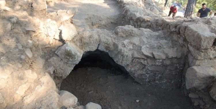 Muğla’da 60 metre uzunluğunda tonozlu tünel bulundu