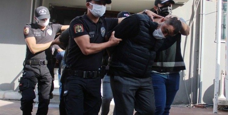 İzmir merkezli çete operasyonunda 34 şüpheli adliyede