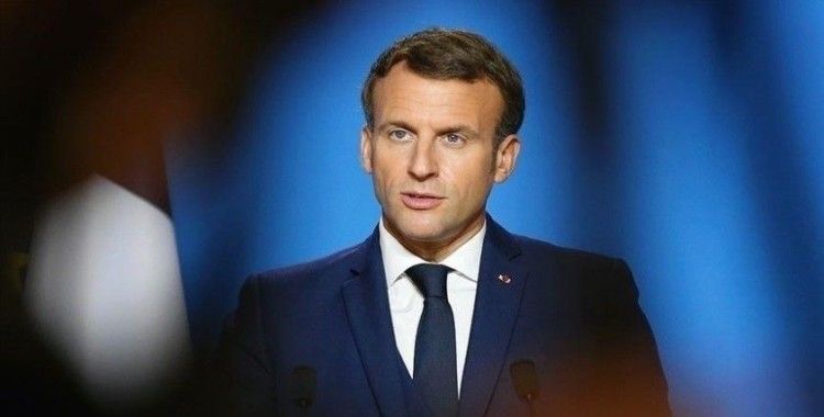 Afrikalı gençler, Afrika-Fransa zirvesinde Macron'a taleplerini sıraladı