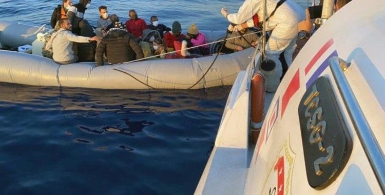 Marmaris’te 27 göçmen kurtarıldı