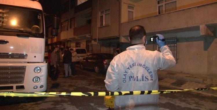 Sancaktepe’de cinnet getiren şahıs dehşet saçtı: 2 bekçi pompalı tüfekle yaralandı