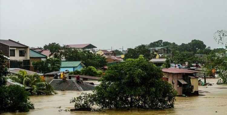 Filipinler'deki sel ve heyelanlarda hayatını kaybedenlerin sayısı 22'ye çıktı