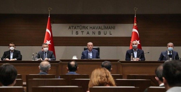 Cumhurbaşkanı Erdoğan: Türkiye vesayeti de darbe zihniyetini gömeli de çok oldu