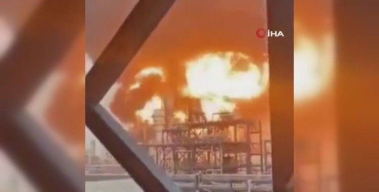 Kuveyt’te petrol rafinerisi alevlere teslim oldu