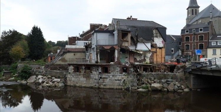 Belçika 3 aydır selin hasarıyla uğraşırken iklim uzmanları yeni felaketler konusunda uyarıyor